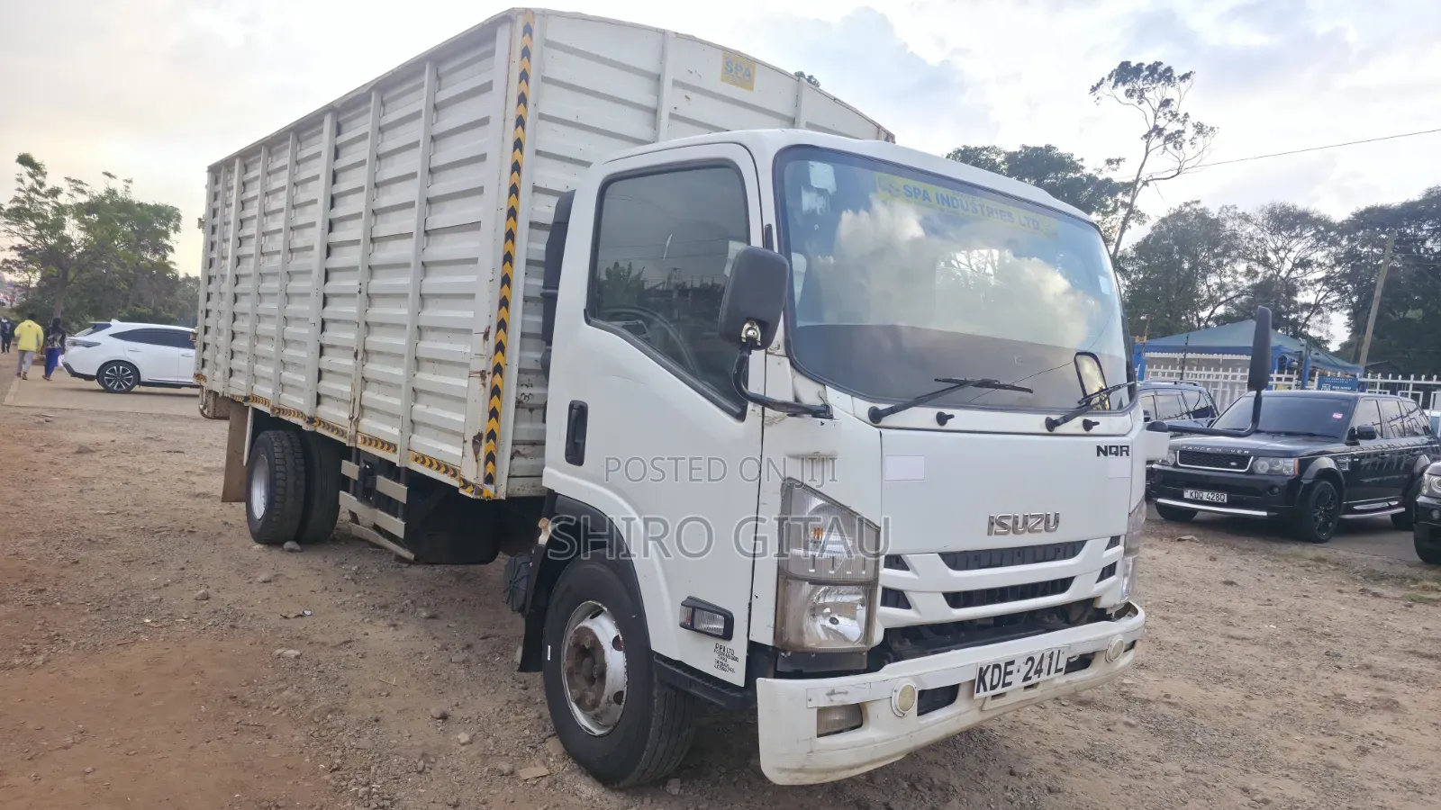 Isuzu NQR Local