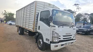Isuzu NQR Local