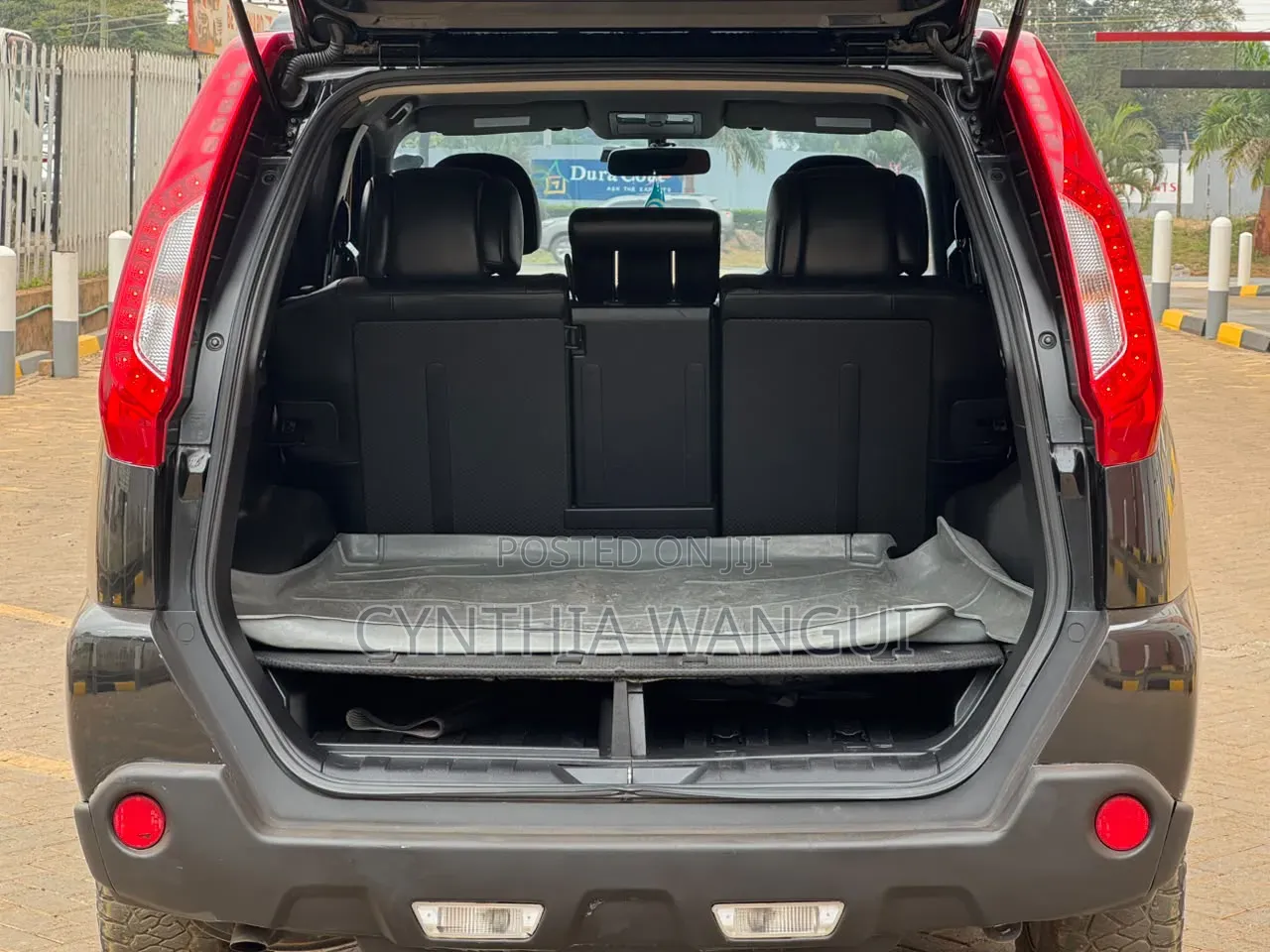 Nissan X-Trail 2012 Black