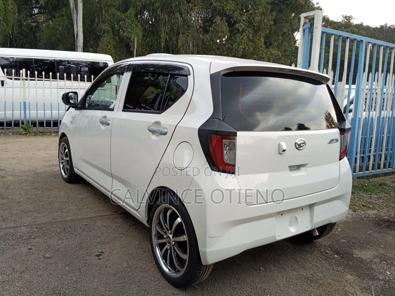 Daihatsu Mira 2019 White