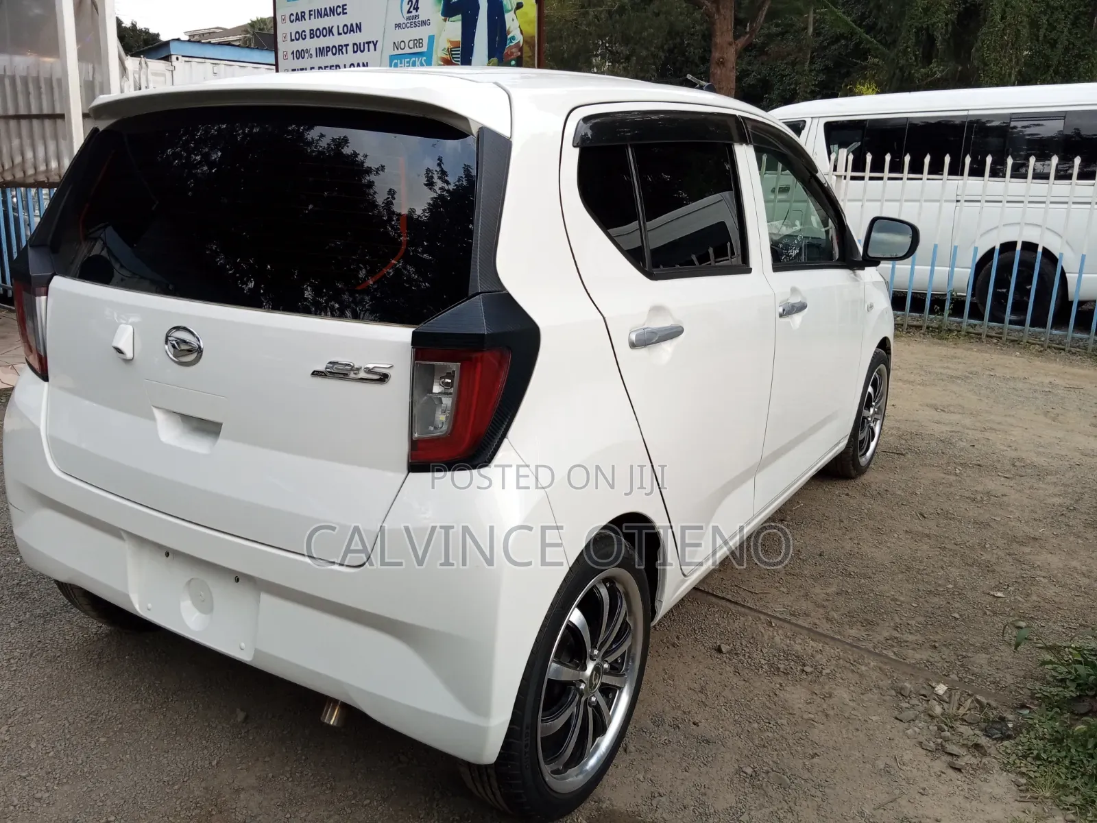 Daihatsu Mira 2019 White