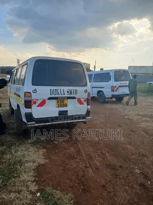 Toyota HiAce 2003 White