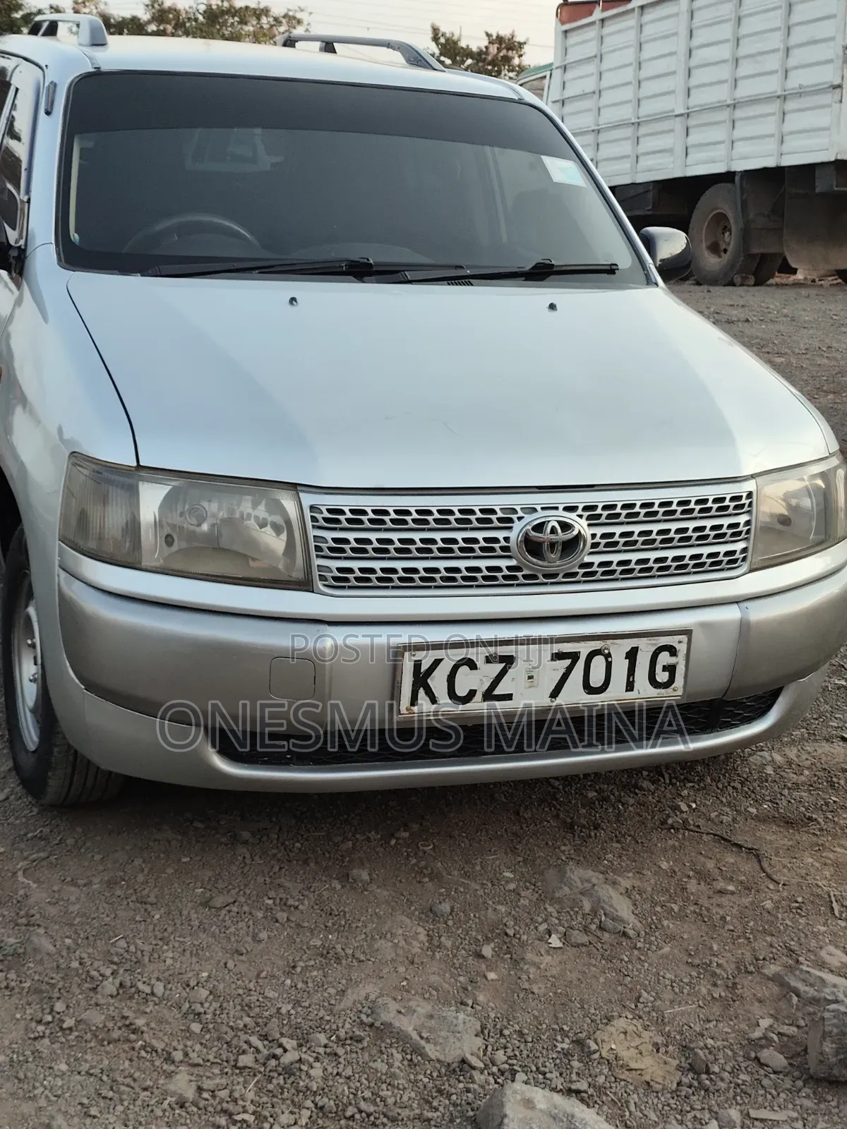 Toyota Succeed SV Premium 2014 Silver