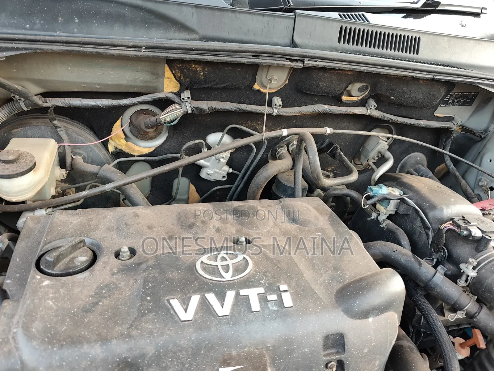 Toyota Succeed SV Premium 2014 Silver