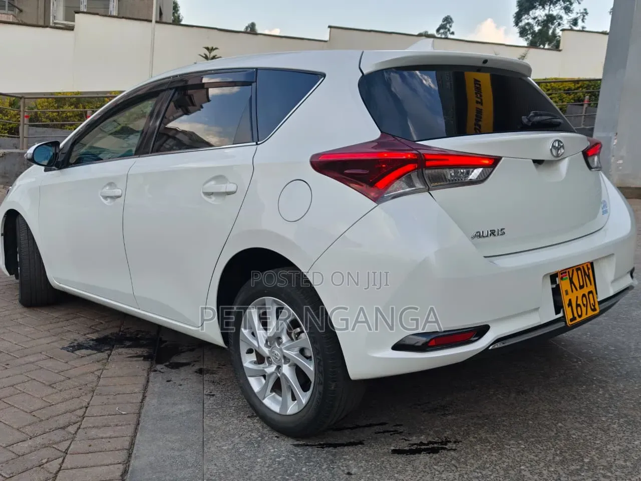 Toyota Auris 2017 White