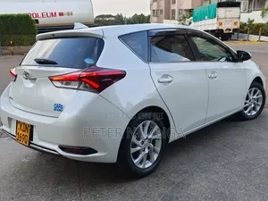 Toyota Auris 2017 White