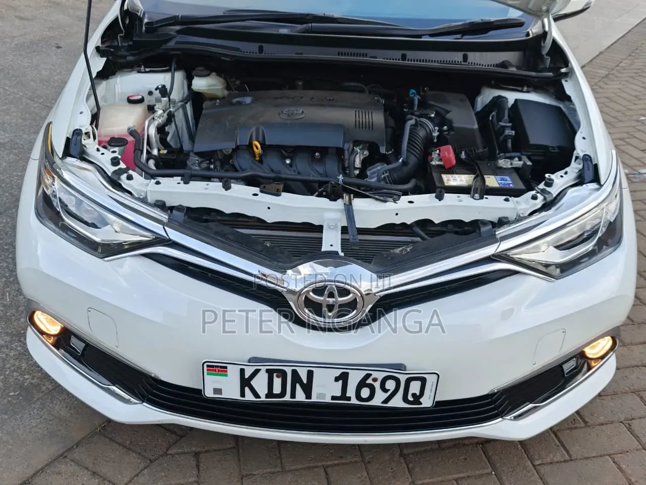 Toyota Auris 2017 White