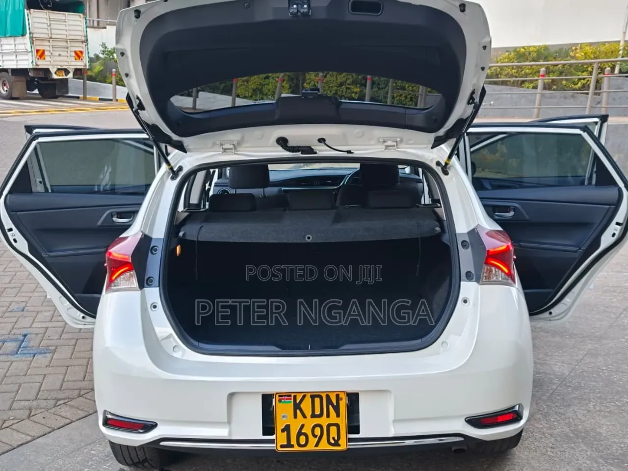 Toyota Auris 2017 White