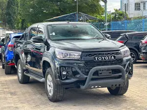 Toyota Hilux 2019 Black