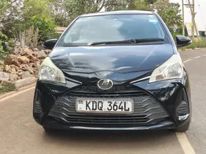 Toyota Vitz 2017 Black