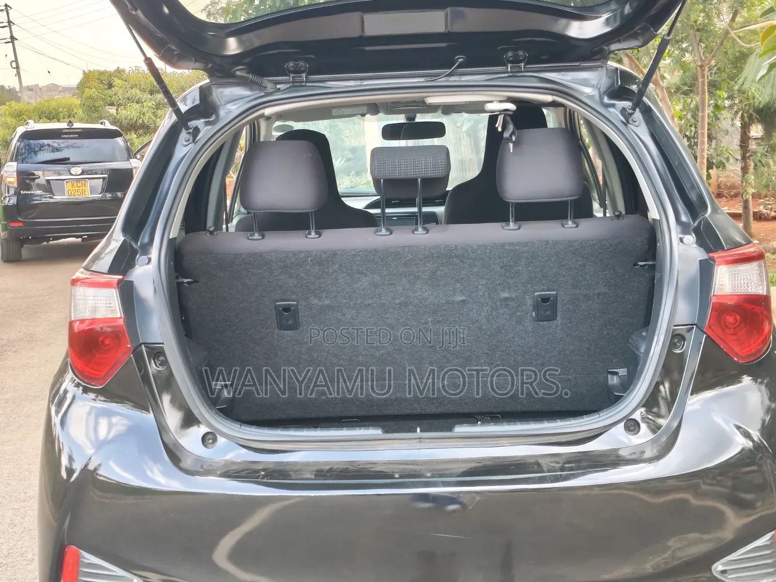 Toyota Vitz 2017 Black
