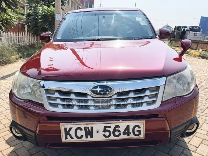 Subaru Forester 2012 Maroon