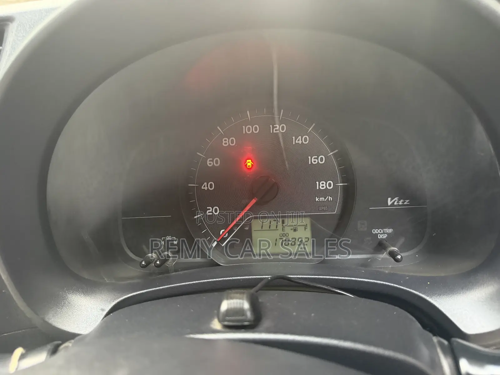 Toyota Vitz 2011 White