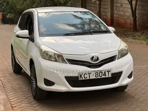 Toyota Vitz 2011 White