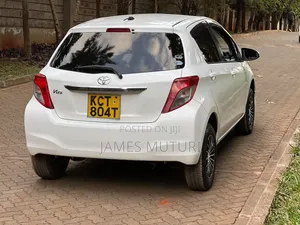 Toyota Vitz 2011 White