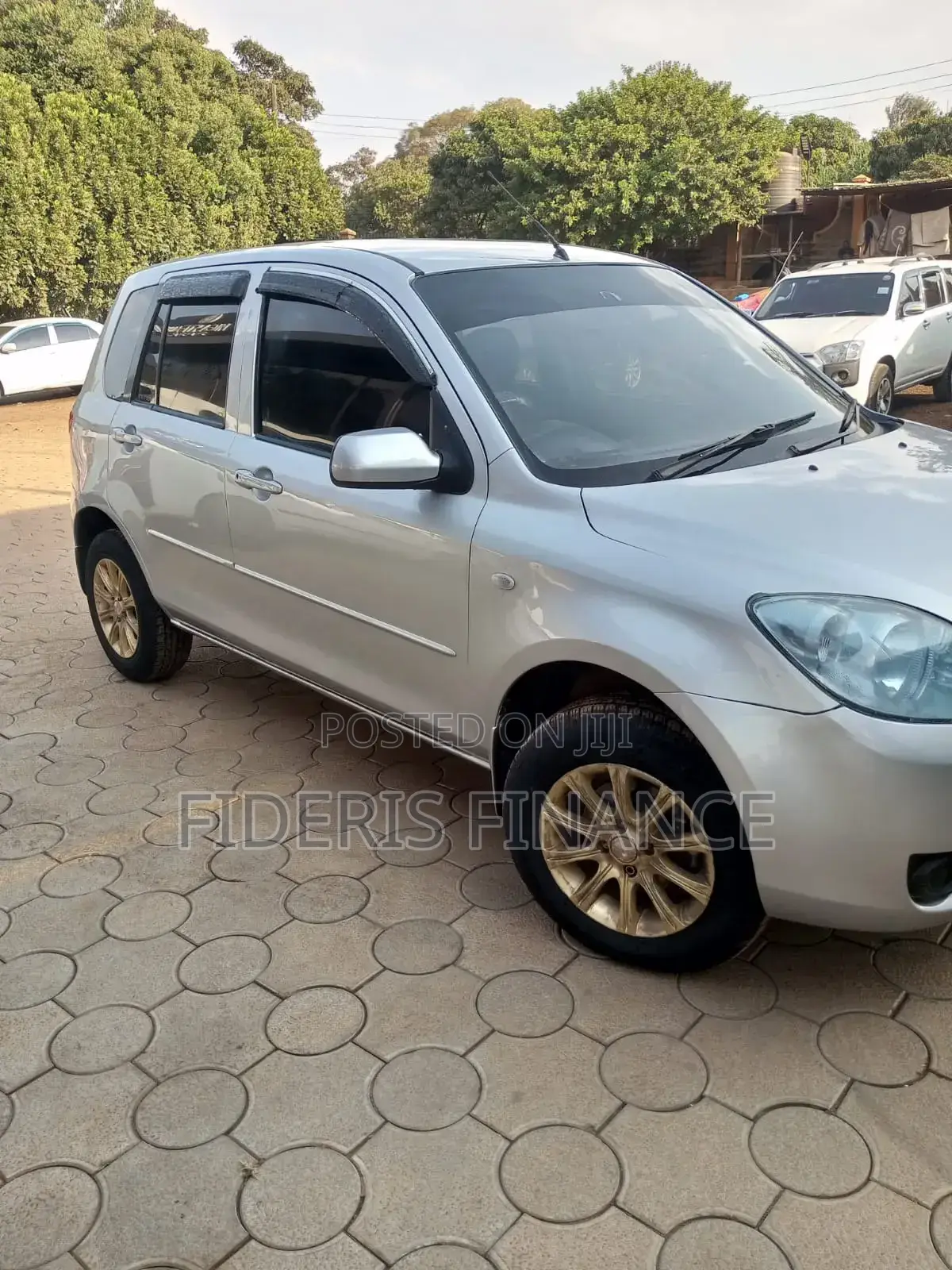 Mazda Demio 2004 Silver