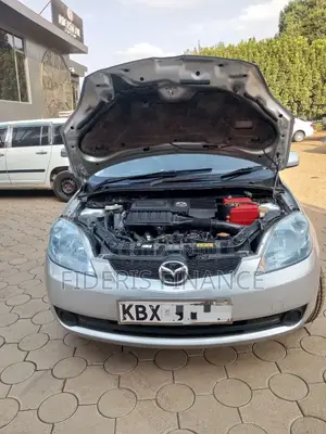Mazda Demio 2004 Silver