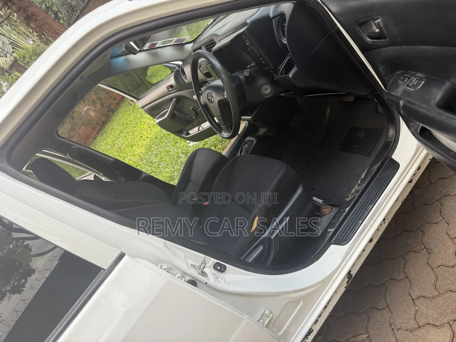 Toyota Probox 2015 White
