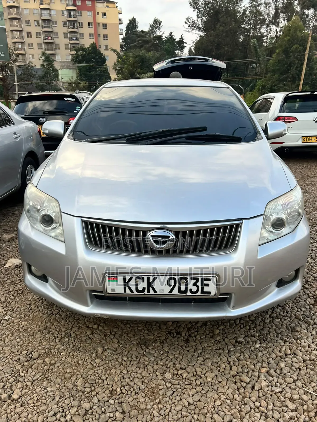 Toyota Axio 2010 Silver