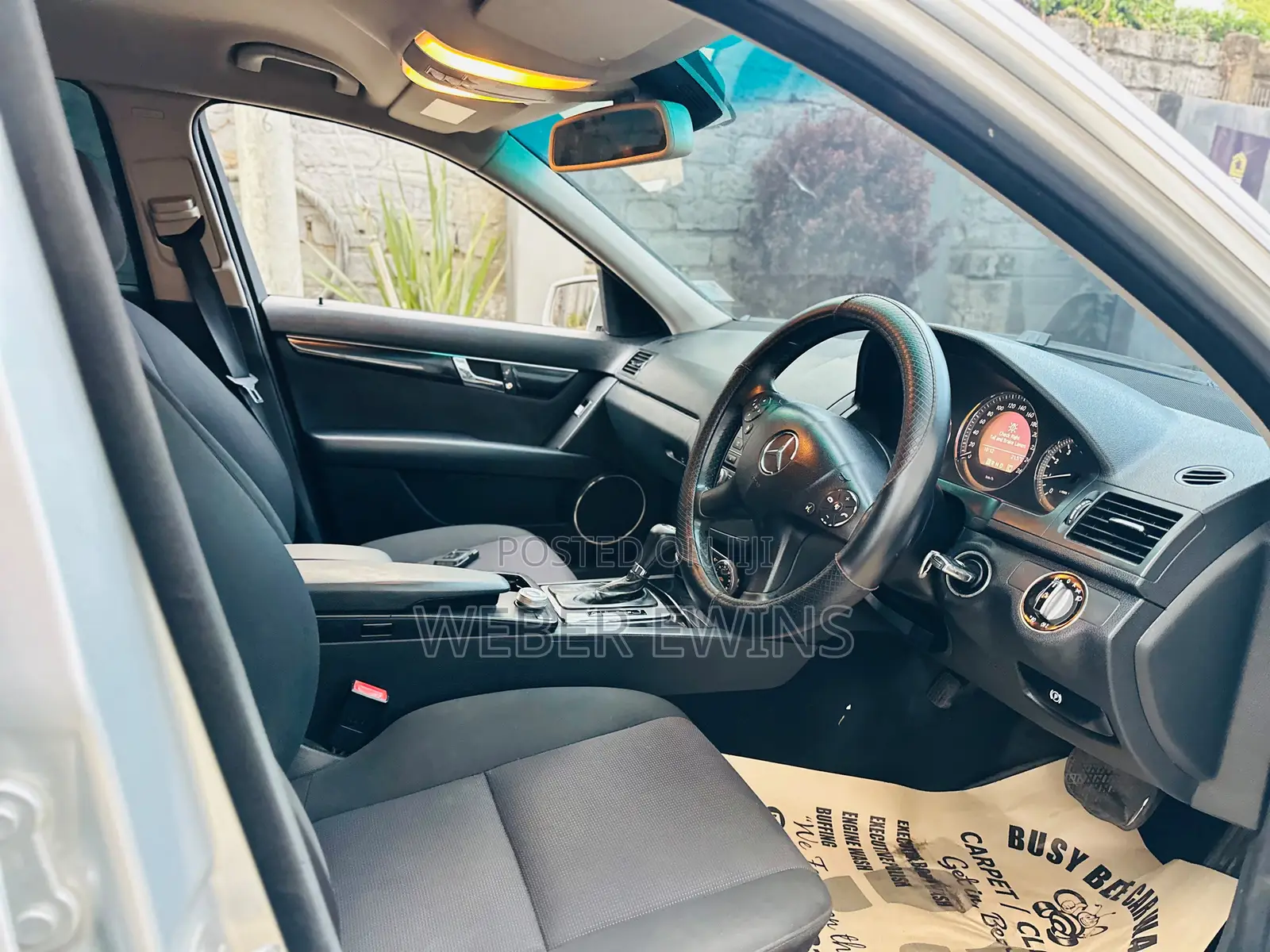 Mercedes-Benz C200 2010 Silver