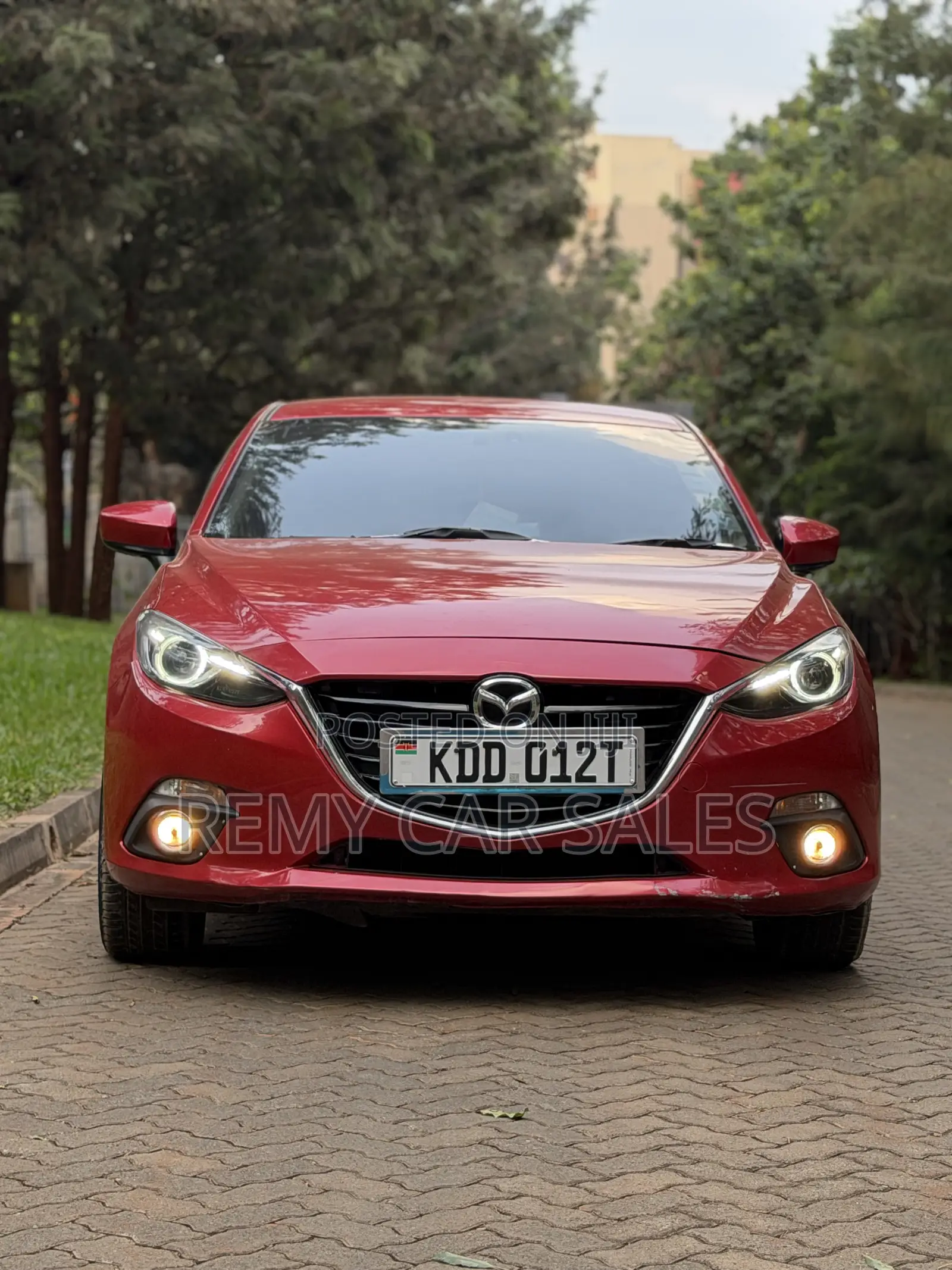 Mazda Axela SV Premium 2014 Red