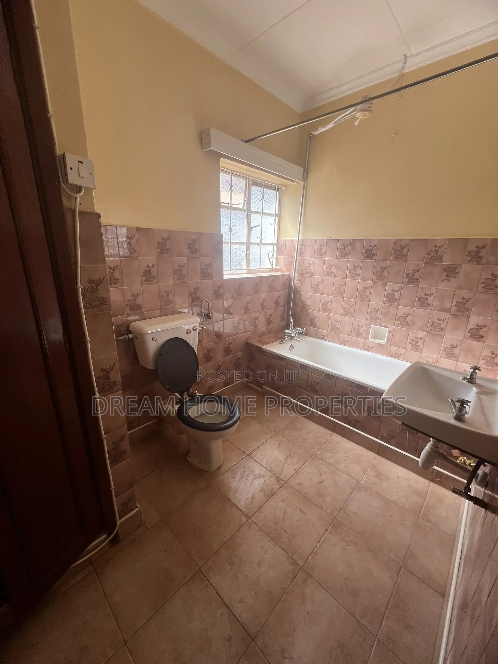 4bdrm Maisonette in Kileleshwa for rent