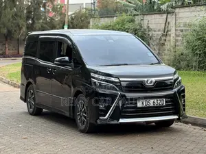 Toyota Voxy 2017 Black