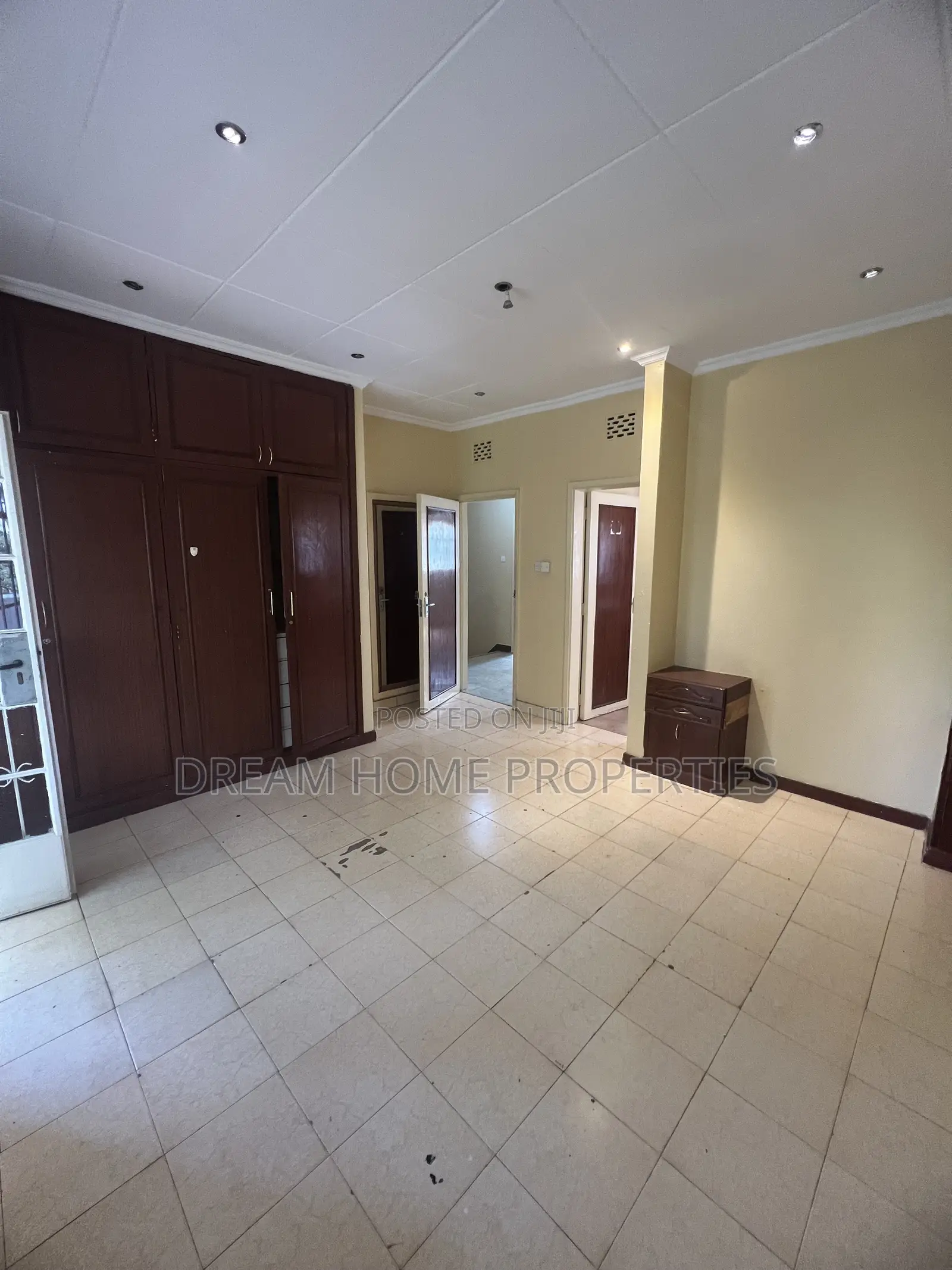 4bdrm Maisonette in Kileleshwa for rent