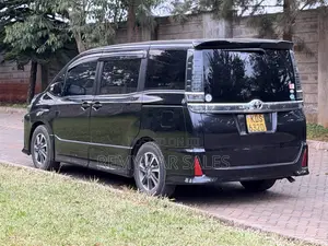 Toyota Voxy 2017 Black