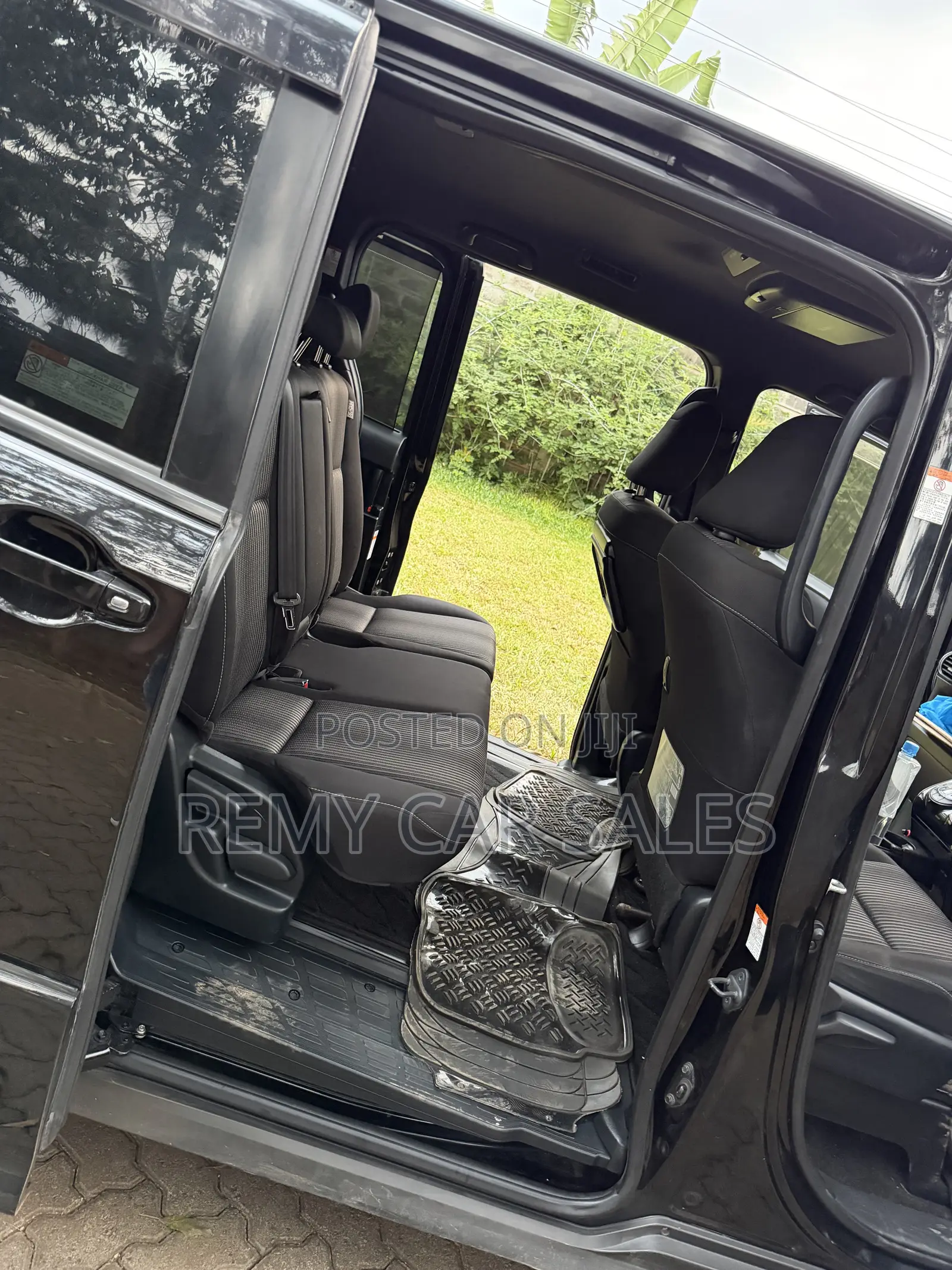 Toyota Voxy 2017 Black