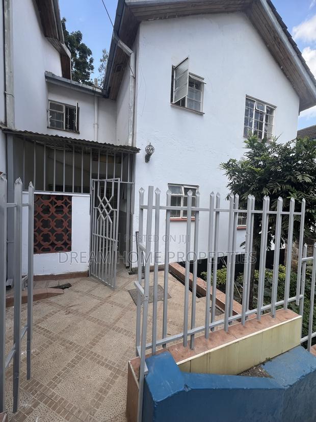 4bdrm Maisonette in Kileleshwa for rent