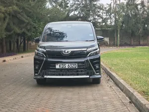 Toyota Voxy 2017 Black