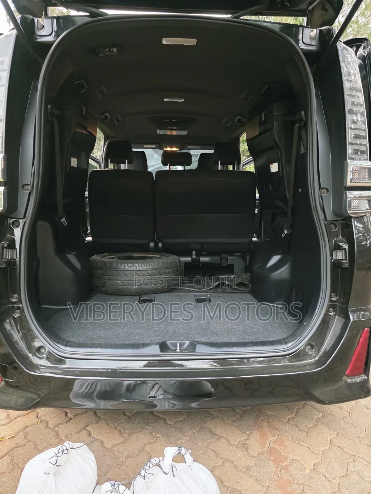 Toyota Voxy 2017 Black