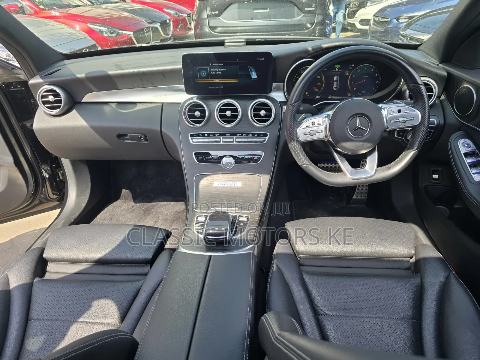 Mercedes-Benz C200 2020