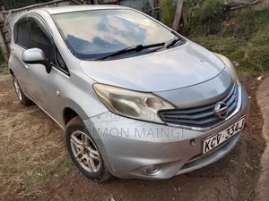 Nissan Note 2010 Silver