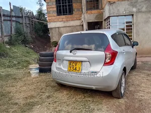 Nissan Note 2010 Silver