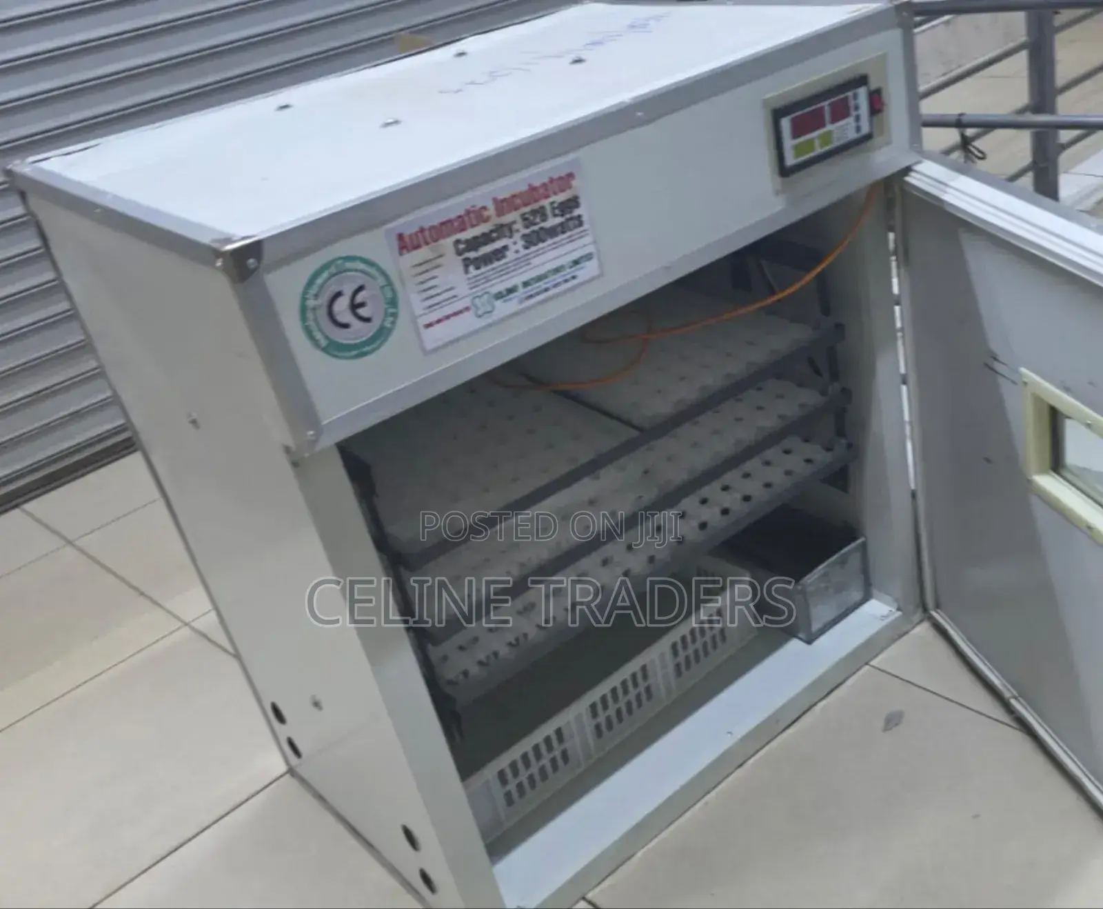 Digital 204 Eggs Incubator With Egg Turner