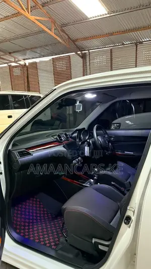 Suzuki Swift Sport 2019 White