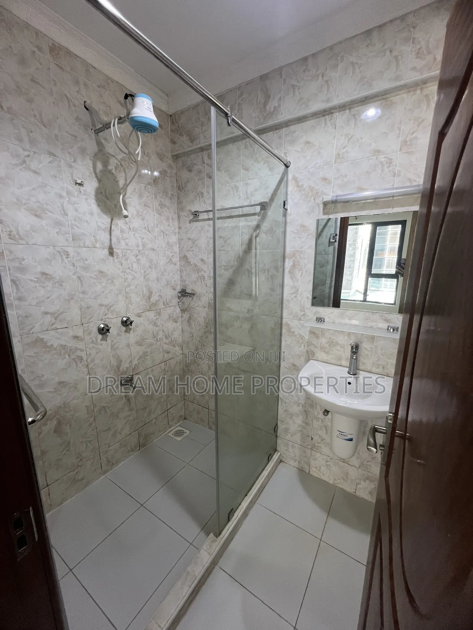 2bdrm Apartment in Westlands for rent