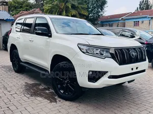Toyota Land Cruiser 2021 Pearl