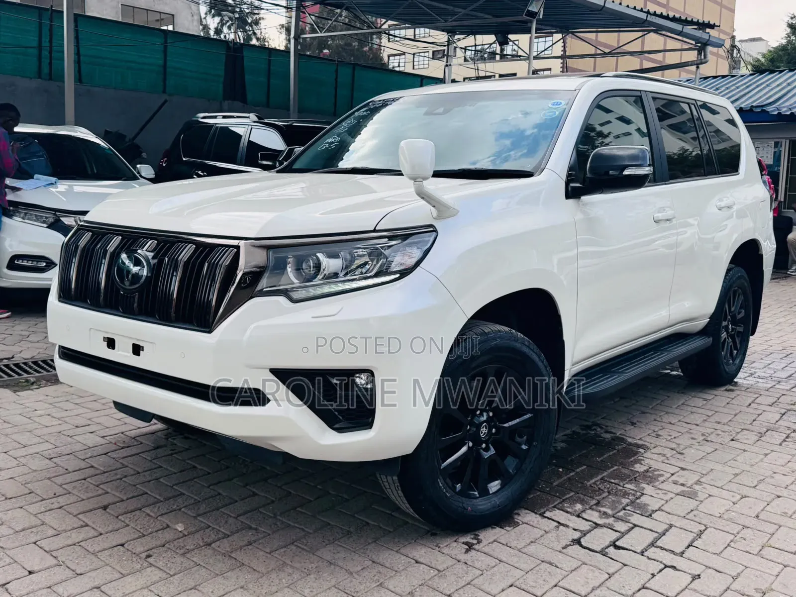 Toyota Land Cruiser 2021 Pearl