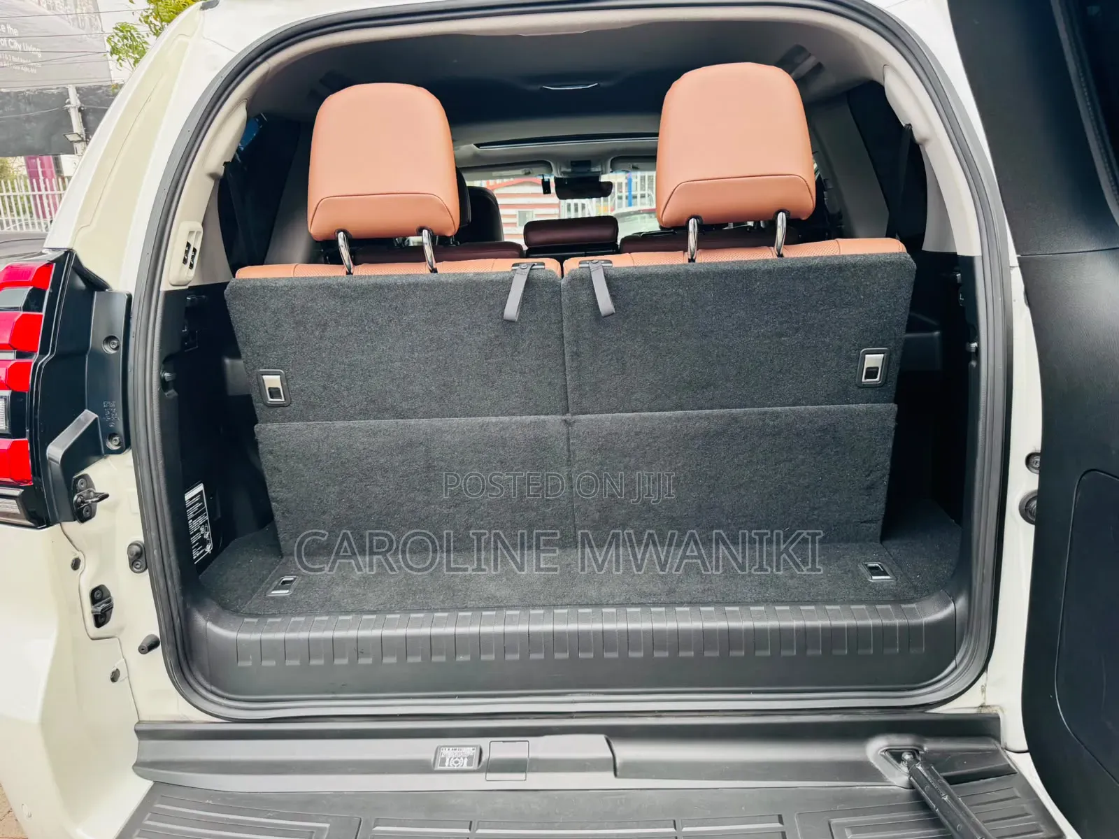 Toyota Land Cruiser 2021 Pearl