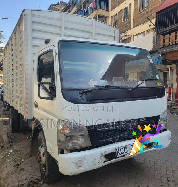 Mitsubishi Canter - thumbnail 3