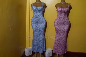 Davshi Collection