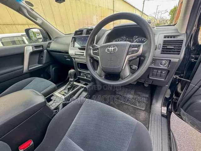 Toyota Land Cruiser Prado 2019 Black
