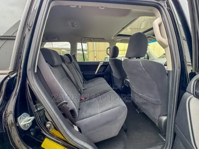 Toyota Land Cruiser Prado 2019 Black