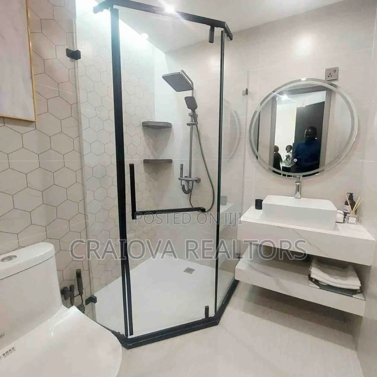 2bdrm Apartment in Valley Arcade for sale