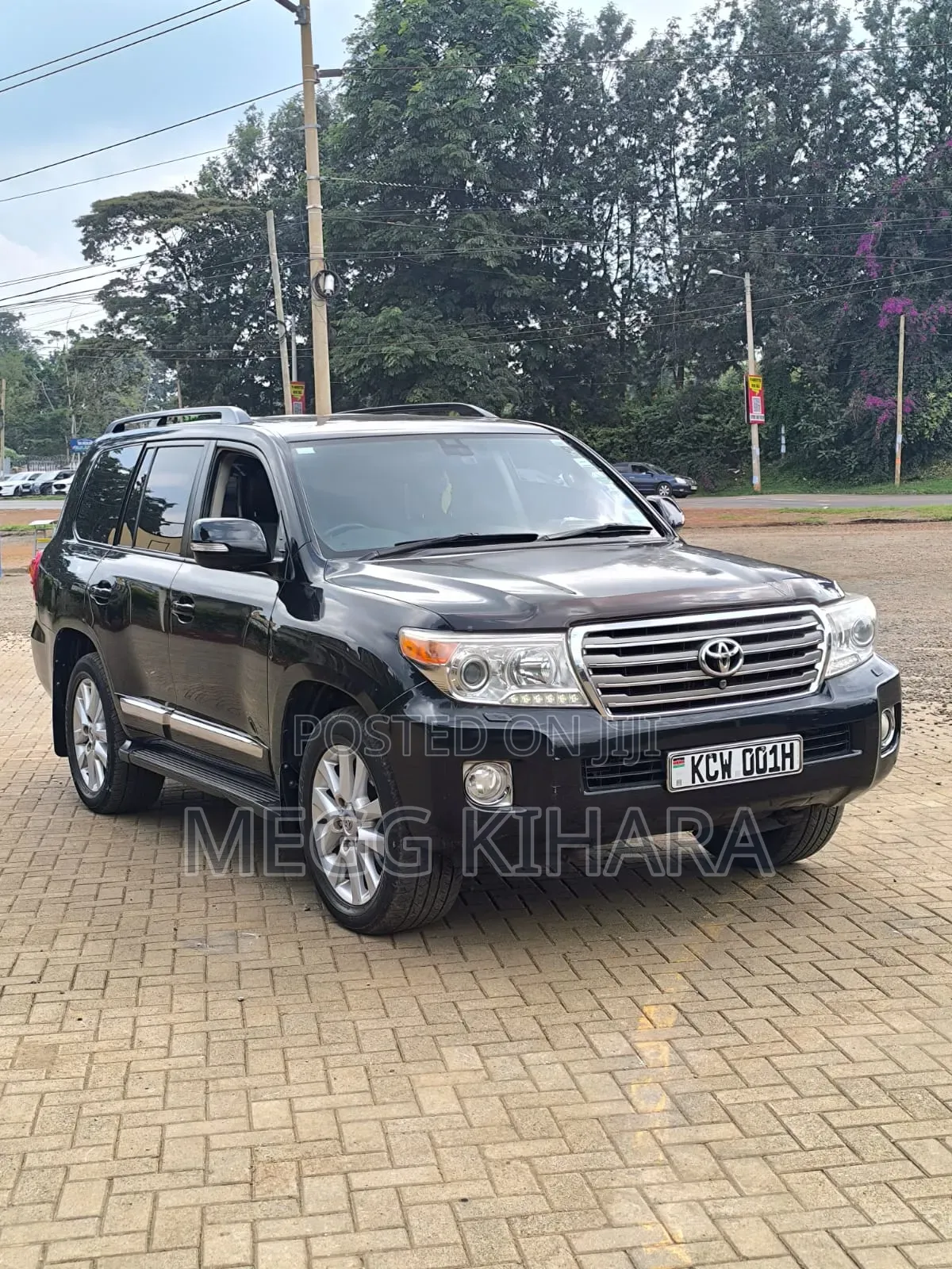 Toyota Land Cruiser 2012 Black