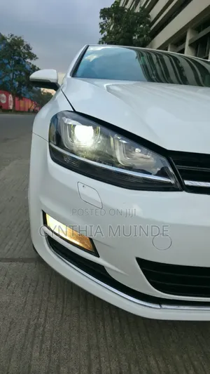 Volkswagen Golf 2015 White