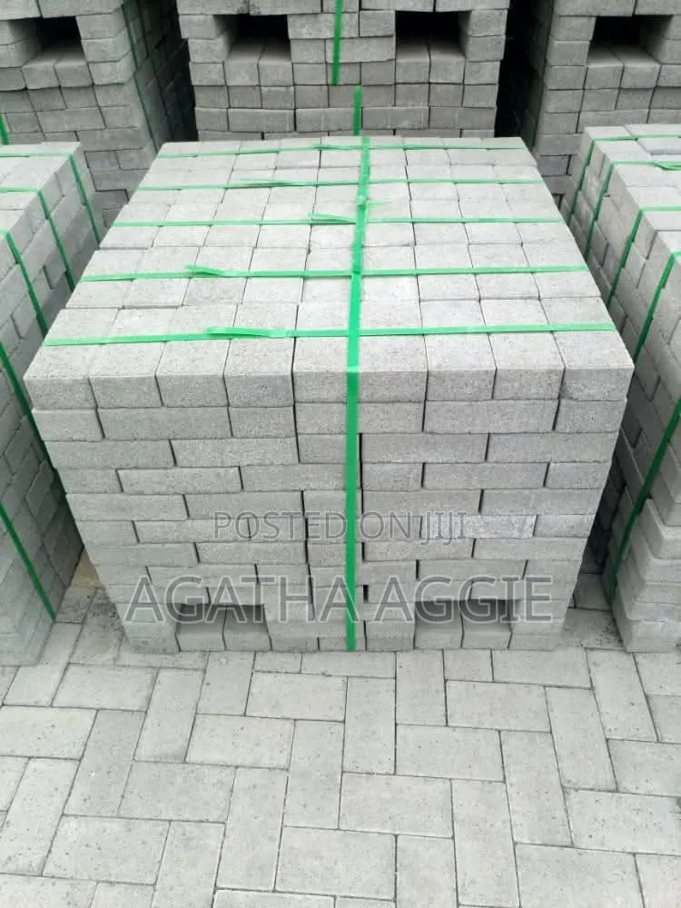 Cabro,paving Bricks,road Channels,road Kerbs,building Blocks, P. Slabs
